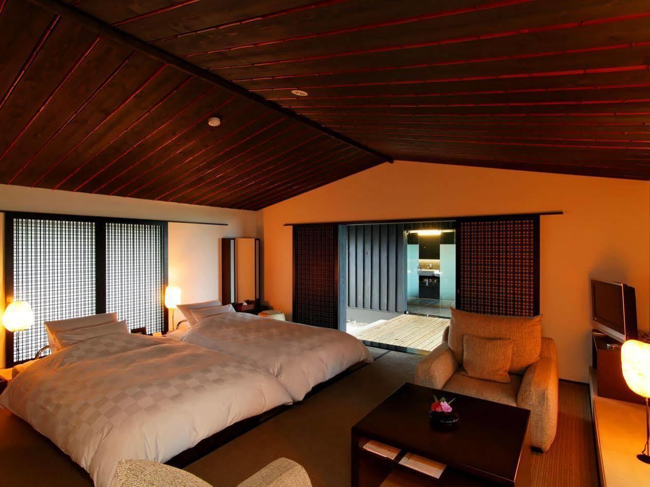 Naruto Park Hills Hotel Ridge Экстерьер фото